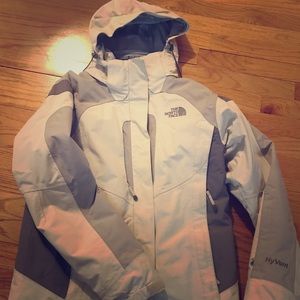 The North Face Women’s Snowboarding Jacket small